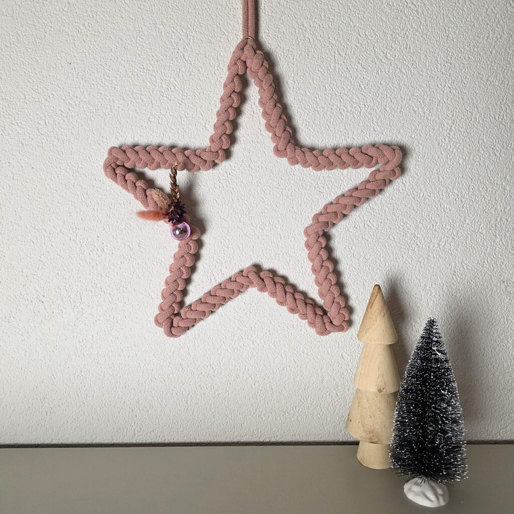 Macrame ster